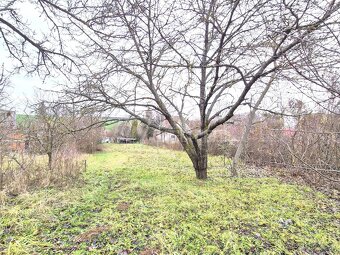 12 árov na Šúdoli v Nitre na stavbu domu, alebo ako in… - 4