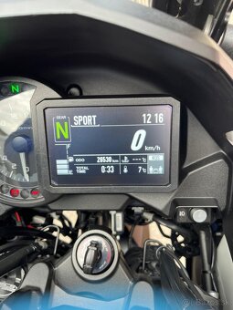 Kawasaki Versys 1000 SE 2021 - 4