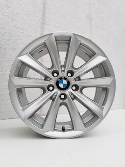 BMW F10, F11 orig. alu disky 8J 5x120 R17 ET30 - 4