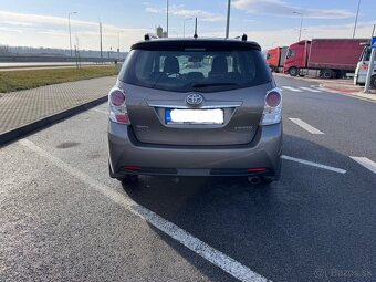 Toyota Verso 1.8  valvematic 2016 - 4