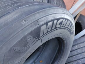 445/45 R19,5 Michelin X LINE (2ks) - 4