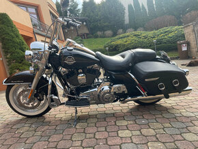 Harley Davidson Road King FLHR 2010 - 4