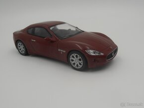 Maserati 1/43 - 4