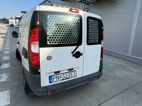 Fiat Doblo Cargo 2miestny + majaky 134t.km - 4