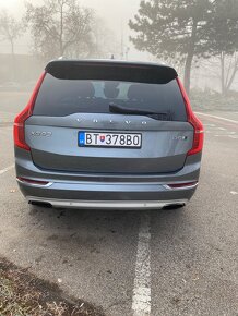 Volvo XC 90 - 4