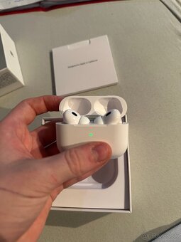 Apple Airpods Pro 2 Lighting - 4