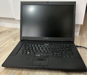 Dell 15” E5500 2,54GHz 4GB 500GB WINDOWS 10 - 4