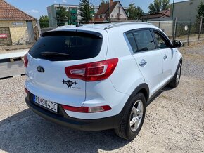 KIA Sportage 2.0CRDi 100kW, 4x4, Rok výroby 2011 - 4