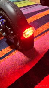 Elektrická kolobežka Xiaomi Mi Electric Scooter 3 - 4