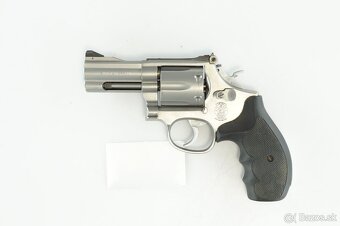 Revolvery Smith & Wesson 357 Mag, 2-3 palcová hlaveň - 4