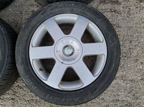 PREDAM ELEKTRONY SKODA VEGA s pneu 5x112 r16 mám 2 sady - 4