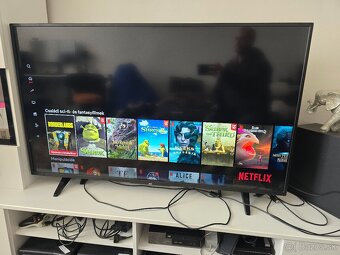 139cm smart TV JVC 300e - 4