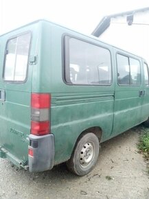 Predám Peugeot boxer 2.5 td - 4