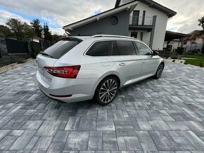 Škoda Superb 2.0 TDi  4x4 Laurinklement - 4