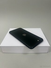 Apple iPhone 8 64GB Black - 4