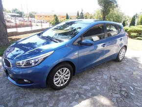 Kia Cee´d 1.4 CVVT Team Slovakia Edition - 4