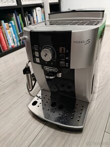 Delonghi Magnifica S - 4