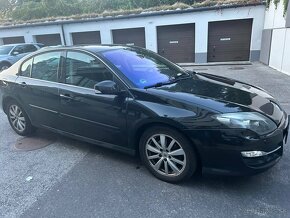 Renault Laguna 2012 - 4