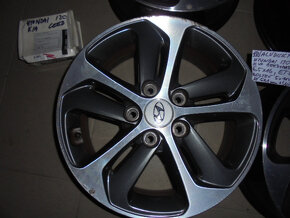 Originál HYUNDAI i30 disky 5x114.3 R16 ET50 č.8d - 4