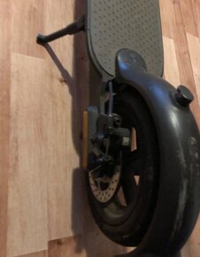 Elektrokolobežka Xiaomi mi electric scooter - 4