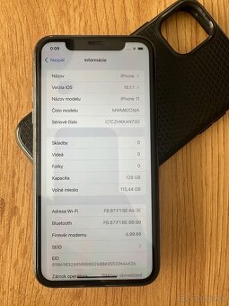 iPhone 11 128 GB Black - 4