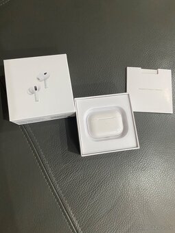 Apple AirPods Pro2 - 4