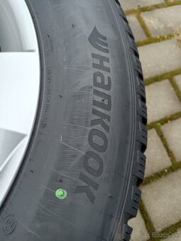 Zimné pneu Bridgestone Blizzak LM005 215/65 R17 XL - 4