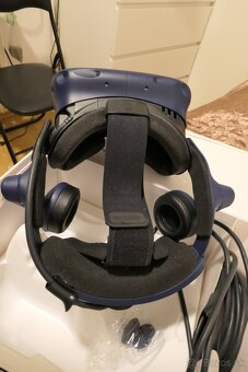 Samotné okuliare HTC Vive Pro 2 + link box - 4