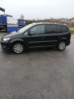 Volkswagen Touran 2.0 TDI 103kw Highline - 4