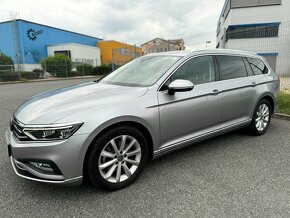 VW Passat Elegance 2.0 TDI DSG | 49000km, LED, tažné, kamera - 4