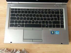 predám HP elitebook / 4gb ram / Intel core i5 / 120gb ssd - 4