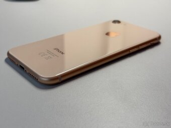 iPhone 8 Rose Gold - 4