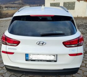 Hyundai i30 CW 1.6 CRDi 115ps - 4