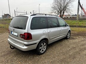 Volkswagen Sharan 2.0 TDi 2009 - 4