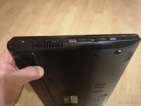 15.6" notebook Asus X55A, windows 10 SK - predám. - 4