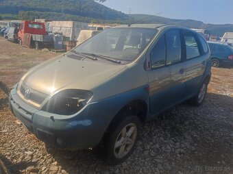 Renault RX4 - 4