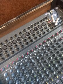 Predam mix pult Spirit Folio by Soundcraft SX 12 - 4