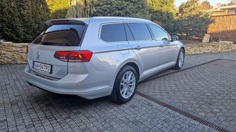 VW Passat Variant 2.0 TDI 110kW DSG LED 10/2020 - 4