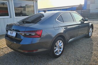 ŠKODA SUPERB 2.0 TDI SCR STYLE DSG - 4