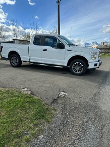 Ford F150 - 4