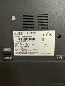 Fujitsu U729 12,5” FullHD, i5-8265U 16GB 256GB SSD - 4