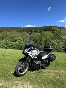 SUZUKI DL 650 V-Strom - 4