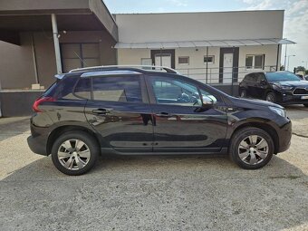 Peugeot 2008 1.2 PureTech Style - 4