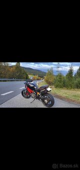 Ducati Monster 696 - 4