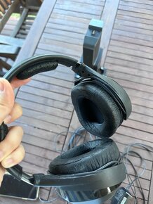 Bezdrôtové slúchadlá Sennheiser HDR 175 s nabíjacou stanicou - 4