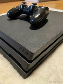 Predam SONY Playstation 4 PRO - 4