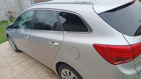 Kia Ceed SW 1.6 crdi 94kW Kúp. v SR, Aut. klima - 4