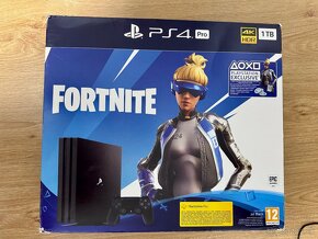 PS4 pro 1tb - 4