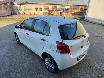 Toyota yaris 1.0 vvti - 4