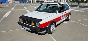 Volkswagen Golf MK2 - 4